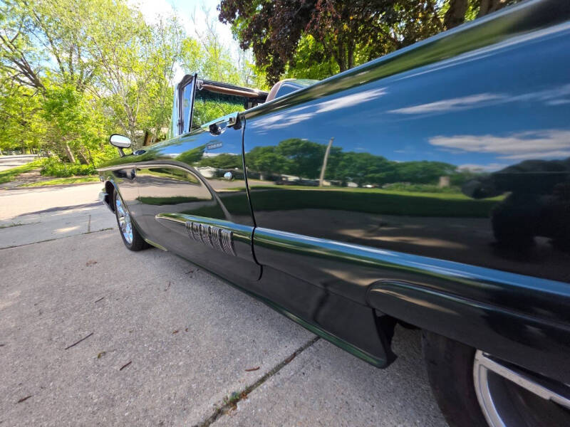 1958 Ford Thunderbird