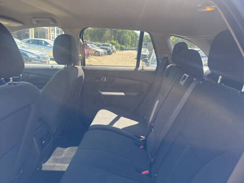2013 Ford Edge SE