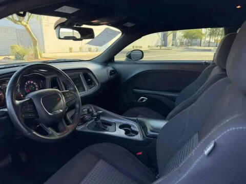 2023 Dodge Challenger SXT