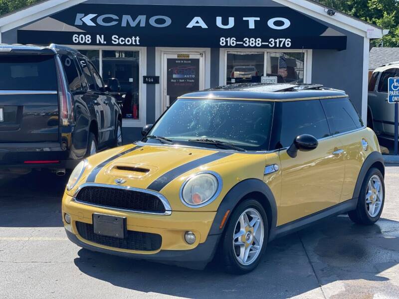 2009 MINI Cooper for sale at KCMO Automotive in Belton MO