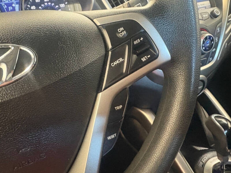 2012 Hyundai Veloster