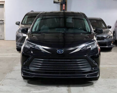 2021 Toyota Sienna LE 8-Passenger