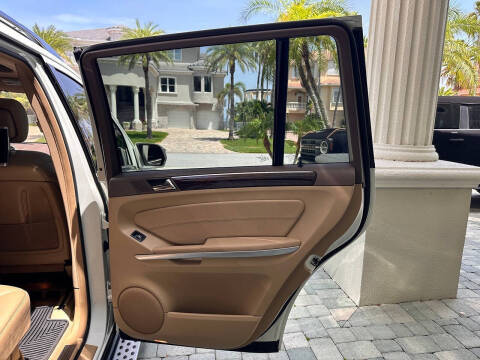2009 Mercedes-Benz GL-Class GL 550 4MATIC