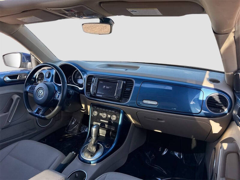 2019 Volkswagen Beetle 2.0T SE