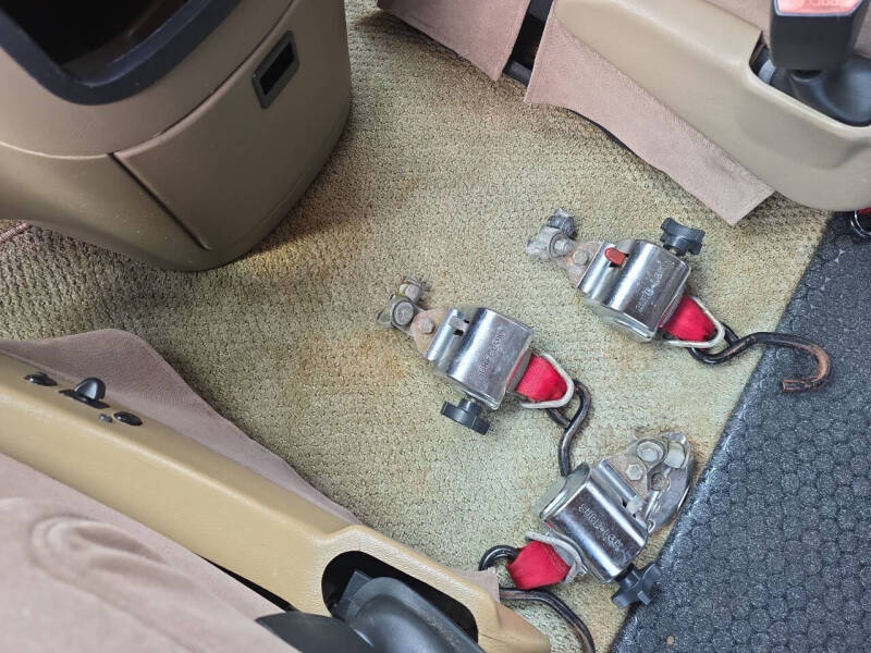 2003 Ford E-Series E-250 SD