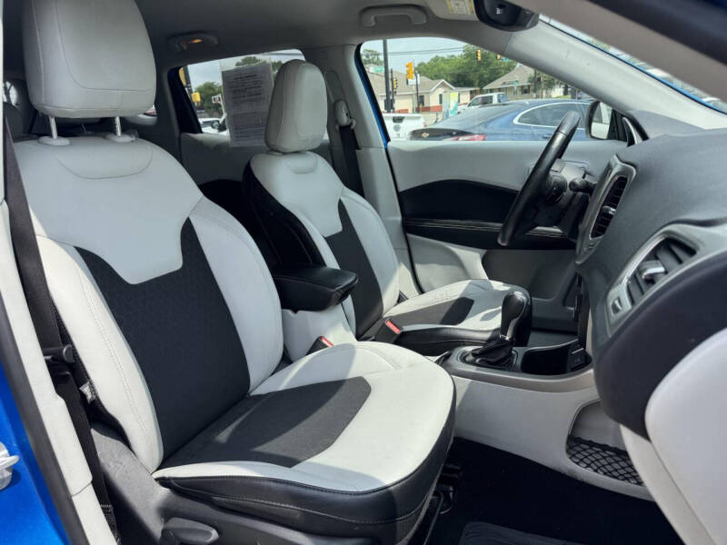 2017 Jeep Compass Latitude