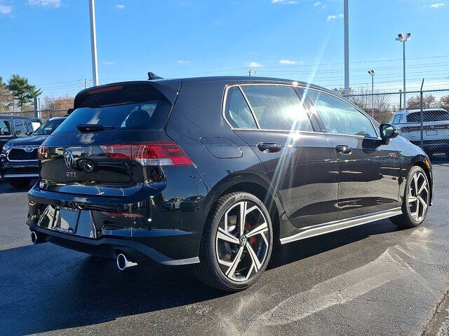 2026 Volkswagen Golf GTI SE