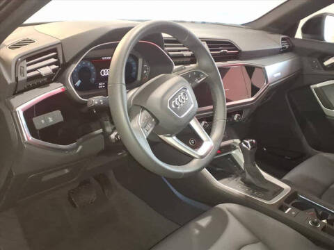 2025 Audi Q3 quattro S line Prem Plus 45 TFSI