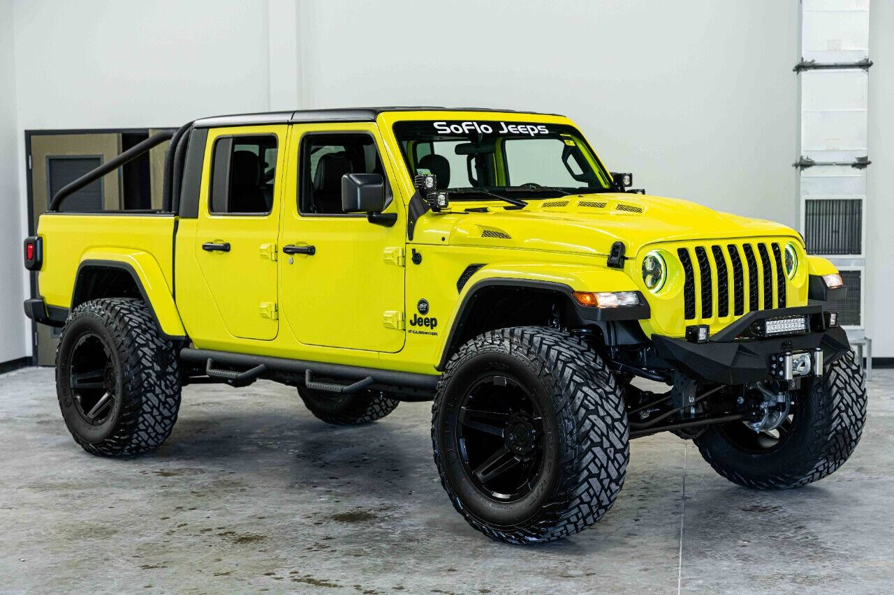 2023 JEEP Gladiator Pickup - $65,995