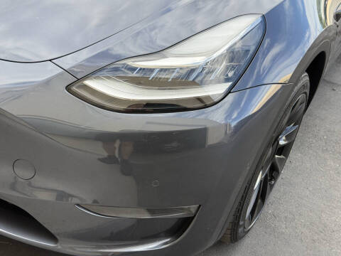 2022 Tesla Model Y Long Range