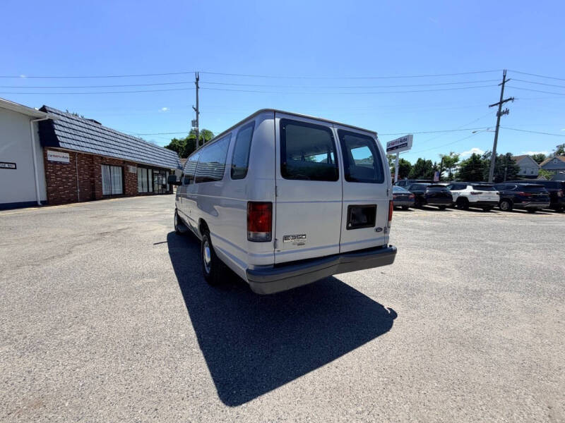 2006 Ford E-Series E-350 SD XL
