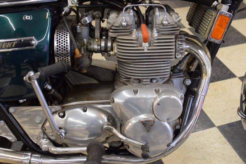 1974 Triumph Trident