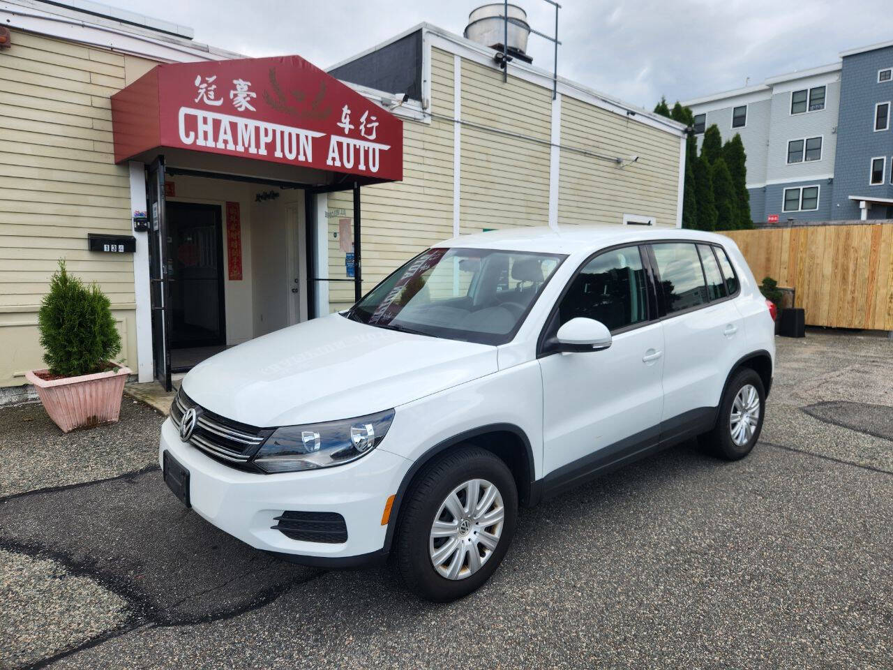 Volkswagen Tiguan Limited For Sale In Waltham, MA