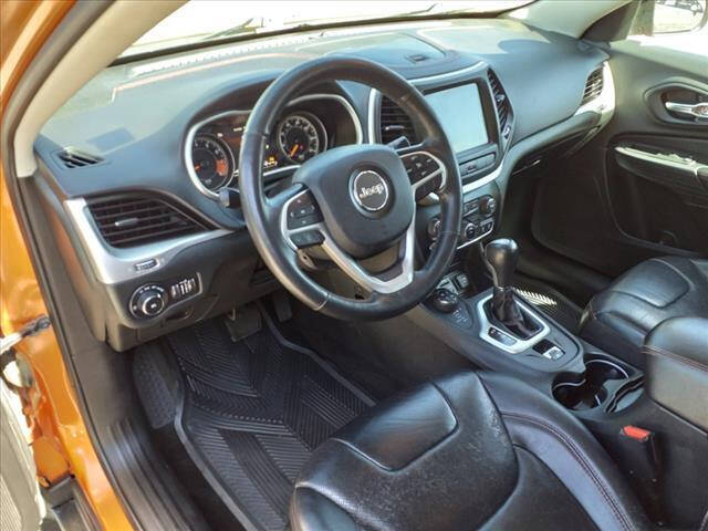 2015 Jeep Cherokee for sale at Auto Energy in Lebanon, VA