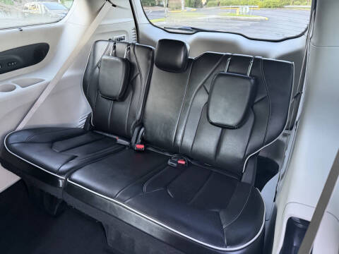 2022 Chrysler Pacifica Limited