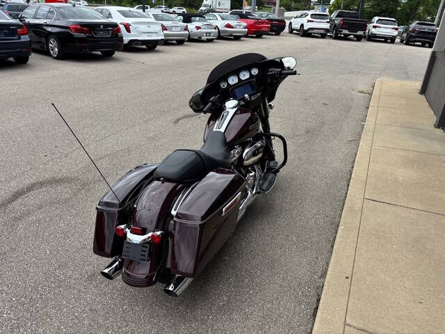 2022 Harley-Davidson Street Glide®