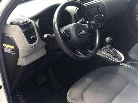 2017 Kia Soul +