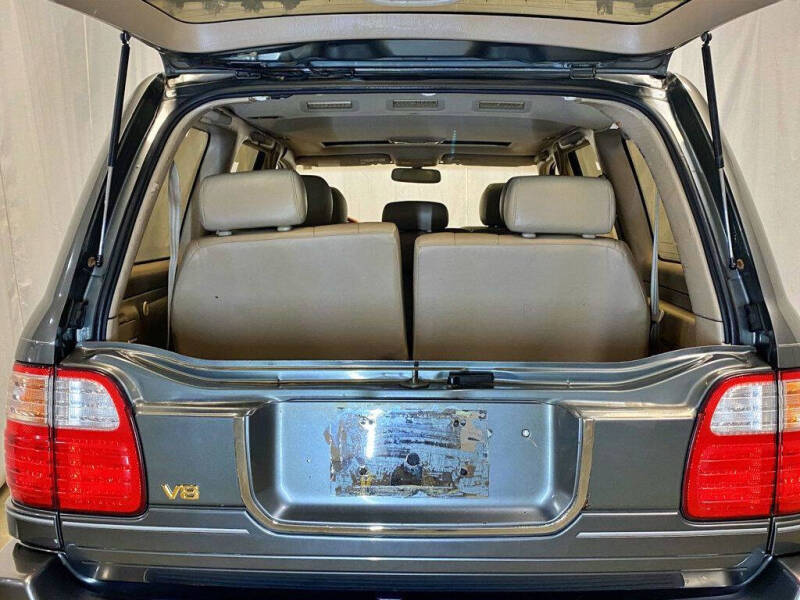2000 Lexus LX 470