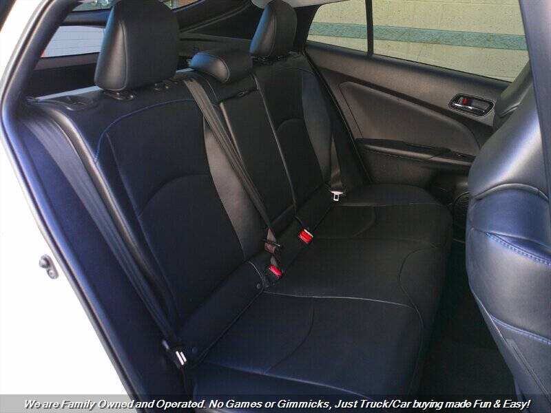 2018 Toyota Prius Four Touring