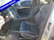 2022 Volvo XC90 T5 Momentum