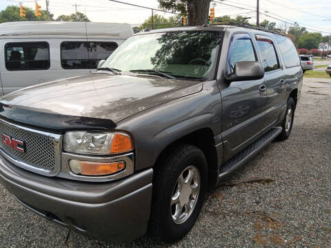2005 GMC Yukon XL for sale at Ray Moore Auto Sales in Graham NC