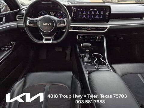 2023 Kia K5