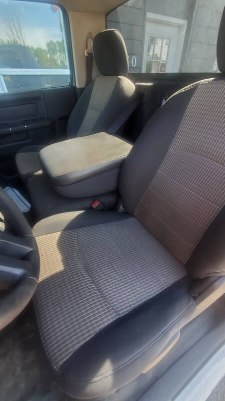 2011 RAM 1500 ST