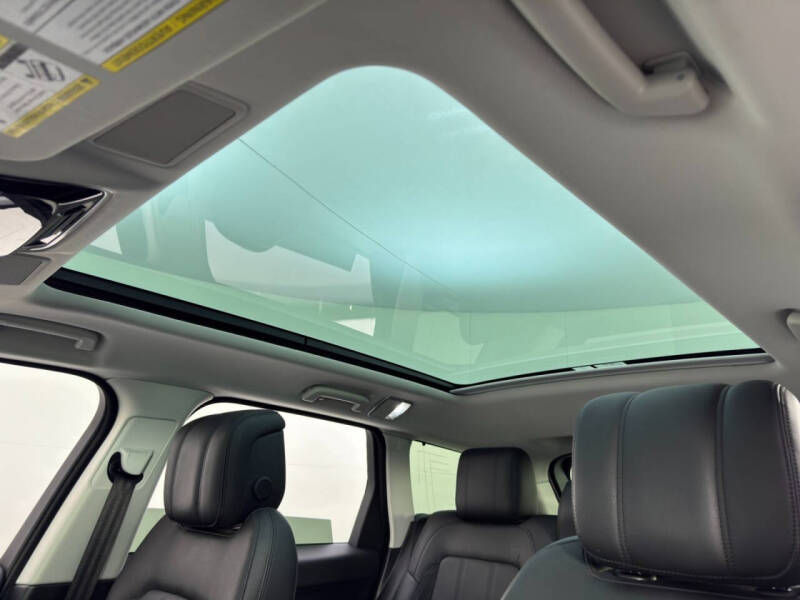 2022 Land Rover Range Rover Sport SE