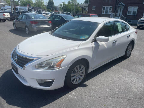 2013 Nissan Altima for sale at Auto Outlet of Trenton in Trenton NJ