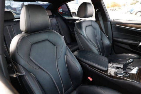 2019 BMW 5 Series 540i