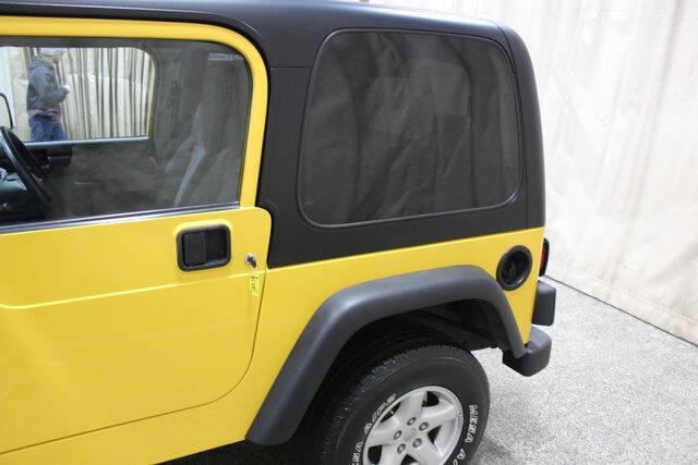 2004 Jeep Wrangler X photo 7