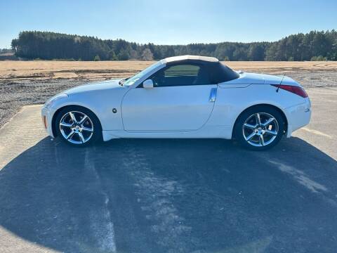 2004 Nissan 350Z for sale at Mainstream Motors MN in Park Rapids MN