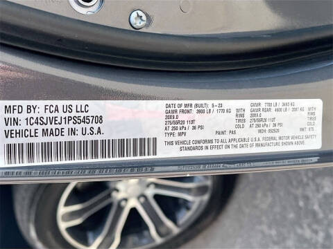 2023 Jeep Grand Wagoneer