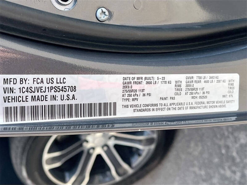 2023 Jeep Grand Wagoneer