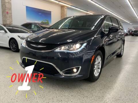 2020 Chrysler Pacifica for sale at Dixie Imports in Fairfield OH