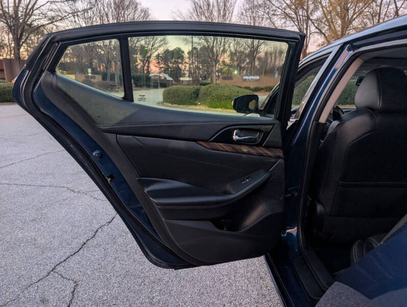 2016 Nissan Maxima Platinum