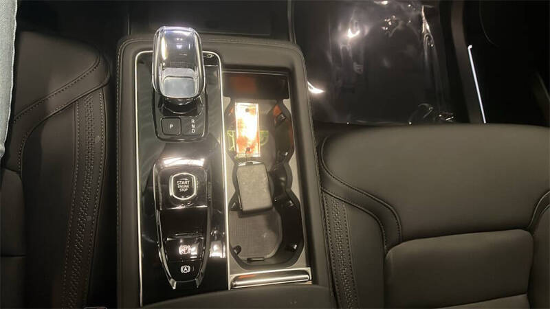 2026 Volvo XC90 B6 Plus 7P