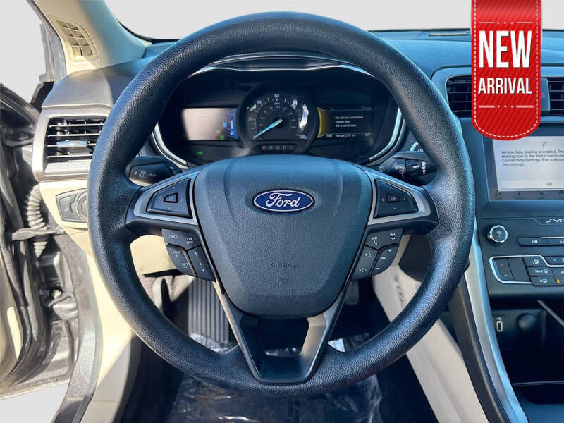 2019 Ford Fusion Hybrid SE