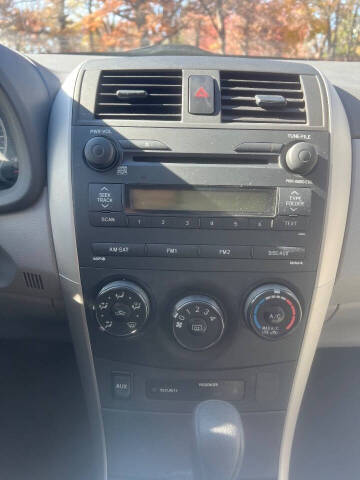 2009 Toyota Corolla LE