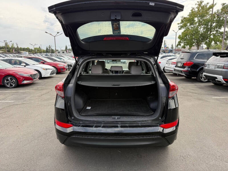 2017 Hyundai Tucson SE