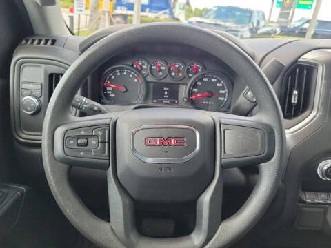 2025 GMC Sierra 1500 Pro
