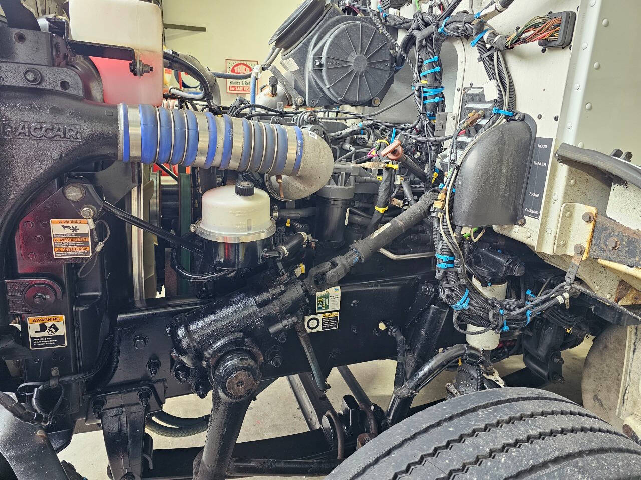 2020 Peterbilt 337 8
