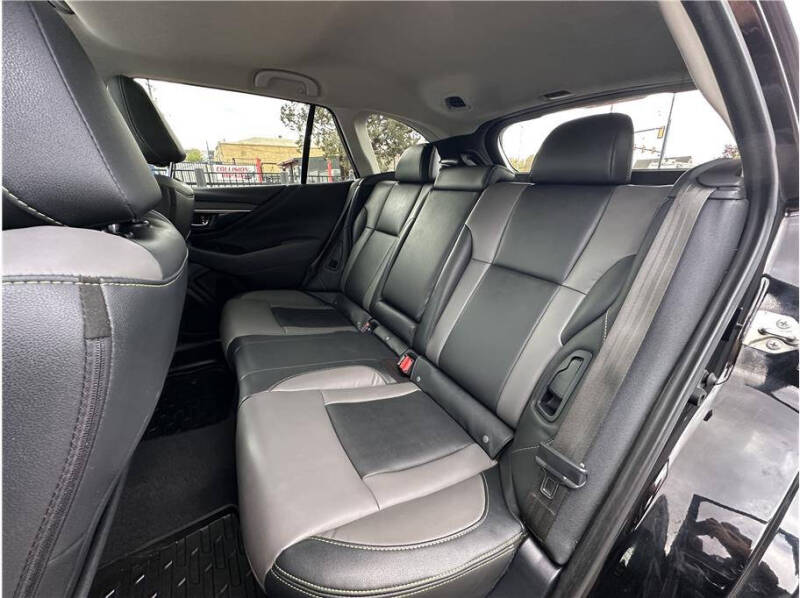 2020 Subaru Outback Onyx Edition XT