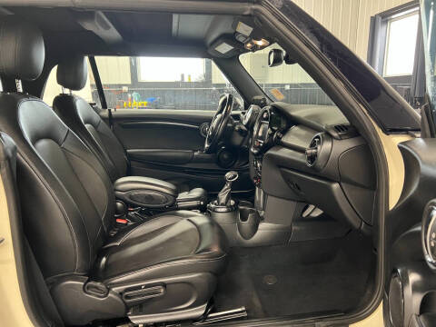 2017 MINI Convertible Cooper