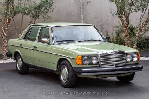 1977 Mercedes-Benz 300-Class