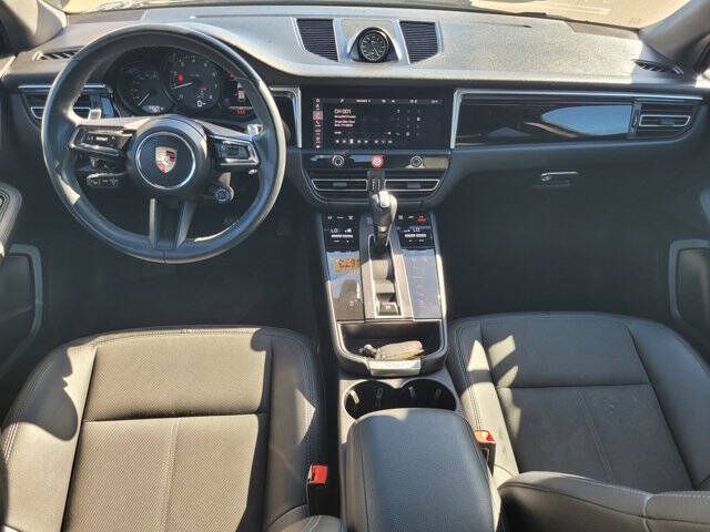 2023 Porsche Macan