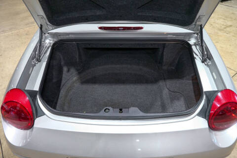 2004 Ford Thunderbird Deluxe