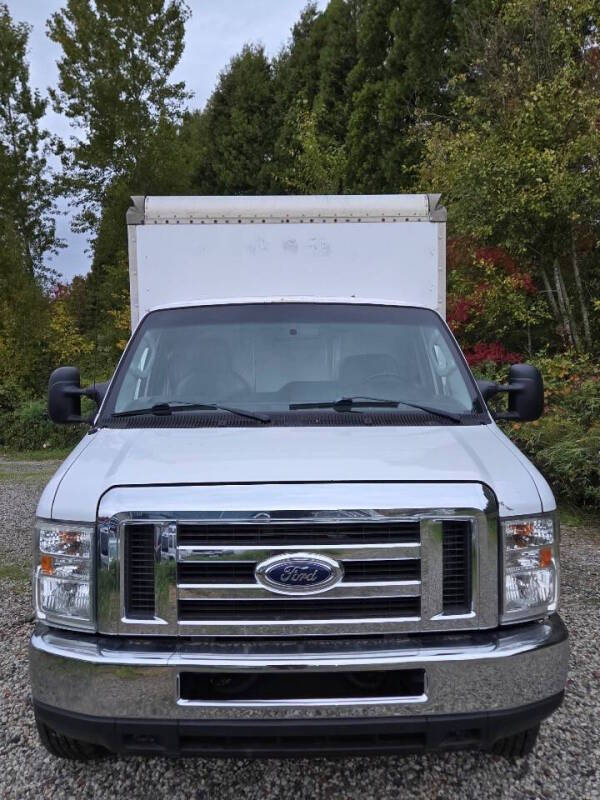 2015 Ford E-Series E-350 SD