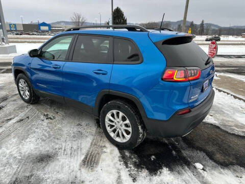 2022 Jeep Cherokee Latitude Lux