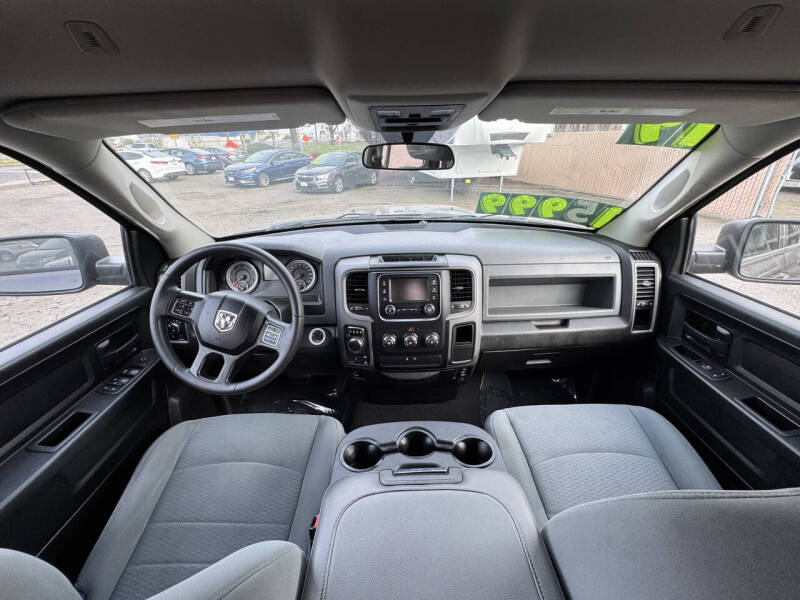 2019 RAM 1500 Classic Express